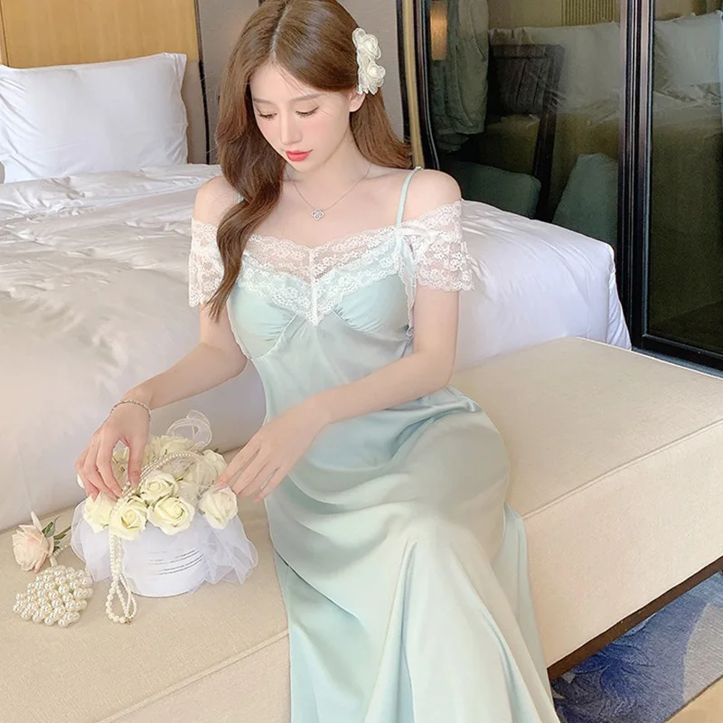 

Шелковая Женская длинная ночная рубашка из вискозы, Сексуальная кружевная Пижама, рубашка для сна, весна-лето, длинная ночная рубашка с открытыми плечами и нагрудной подушкой