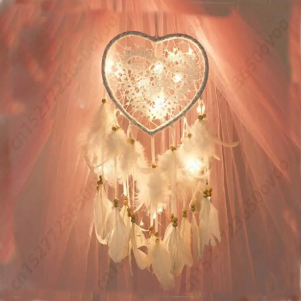Love Heart Dream Catcher Pendant Feather Hanging Ornament LED Light Handmade Art Crafts Creative Beautiful for Party Decoration 3