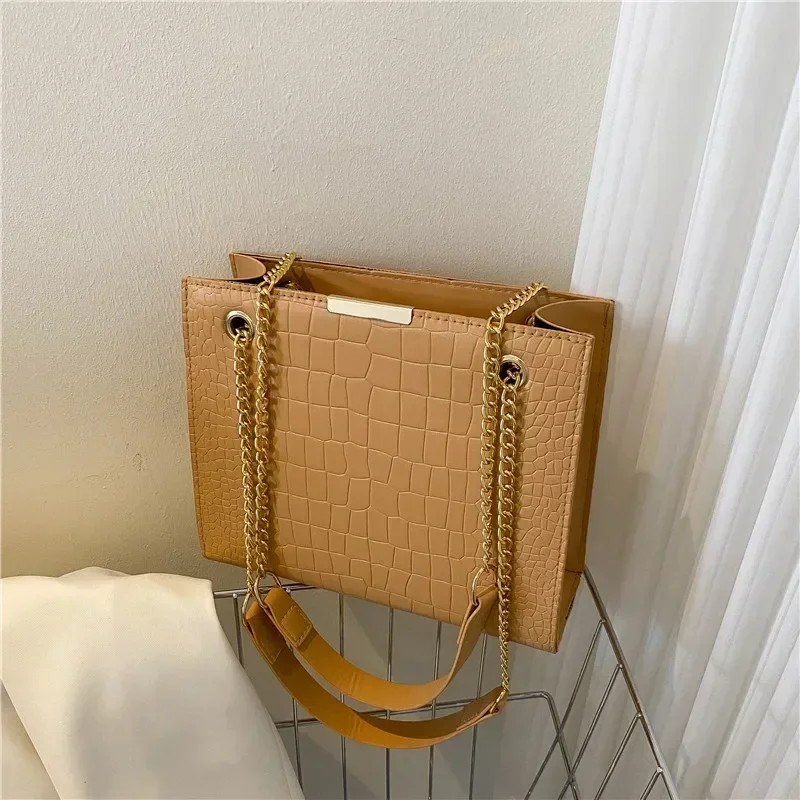 Luxury Women's Designer Crossbody Chain Bag - Solid Color Shoulder Handbag