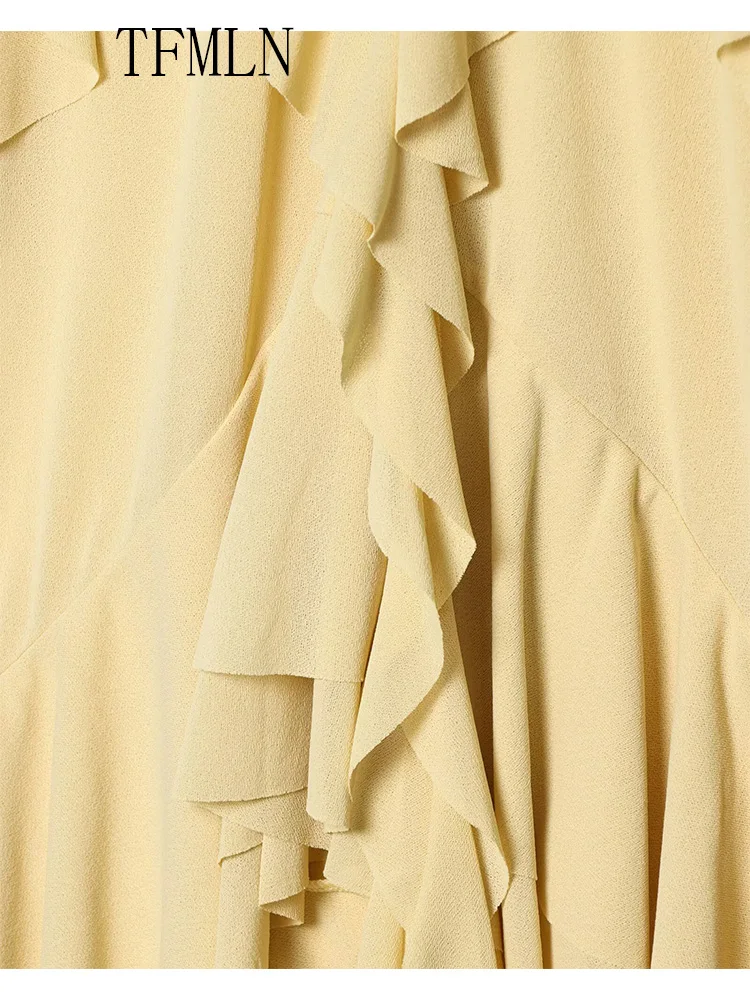 TFMLN 2025 Summer Women Tierred Halter Blouse Fashion Sleeveless Ruffles Thin Causal Chic Tops Sweet High Street Ladies Tops