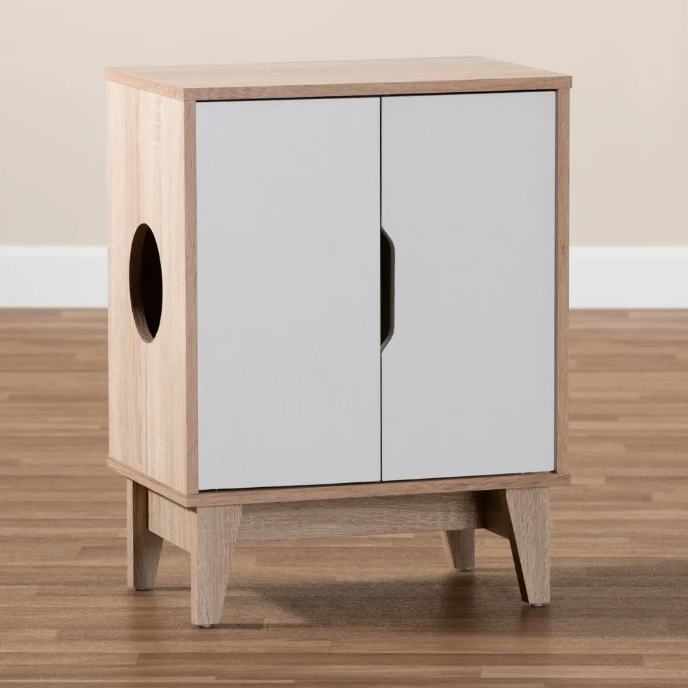

Romy Mid-Century Modern Two-Tone Oak and White Finished 2-Door Wood Cat Litter Box Cover House