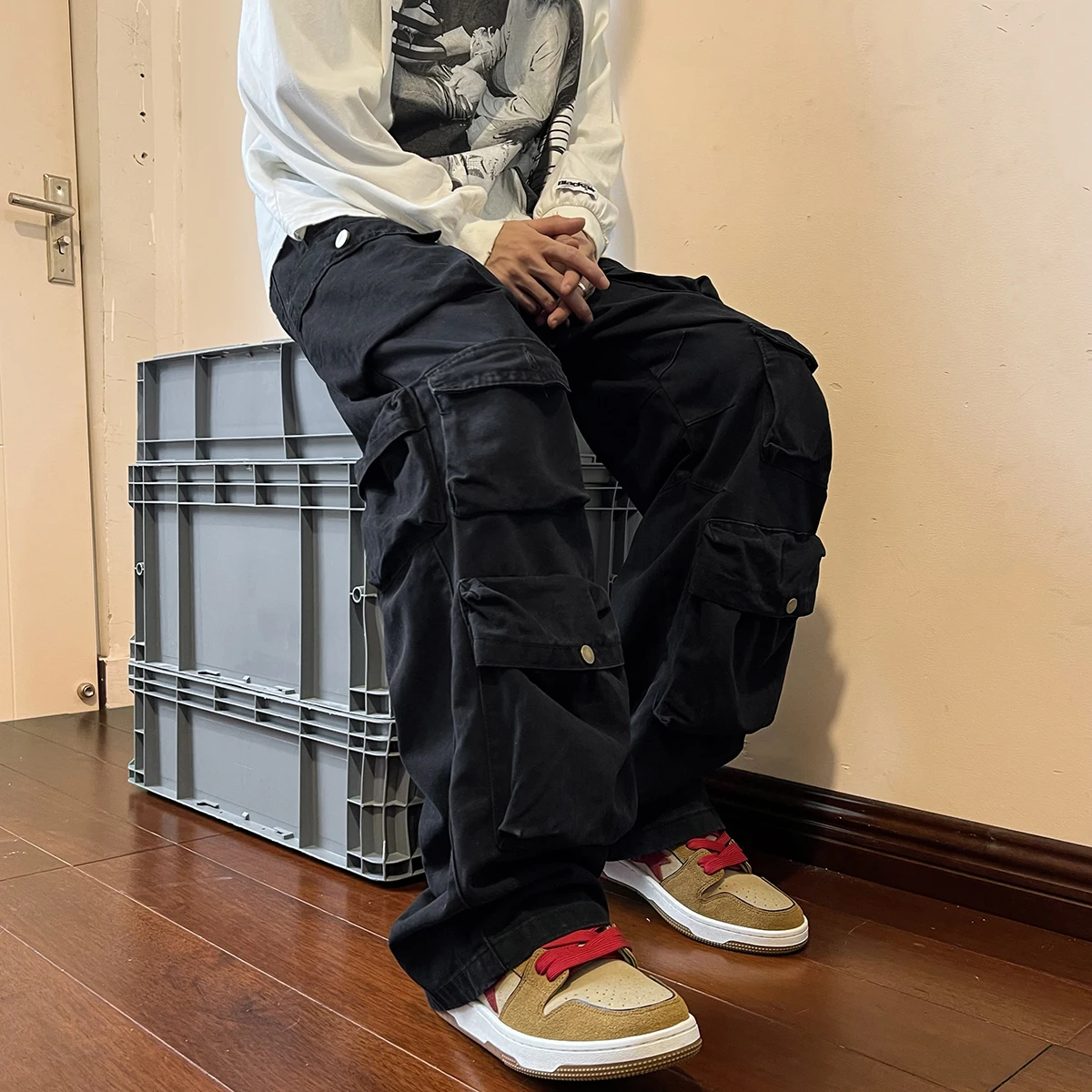 2023 Men Cargo Pants Multi-Pockets Tool Pants Harajuku Mens Vintage Loose Wide Leg Pants Streetwear Casual Hip-Hop Trousers 5