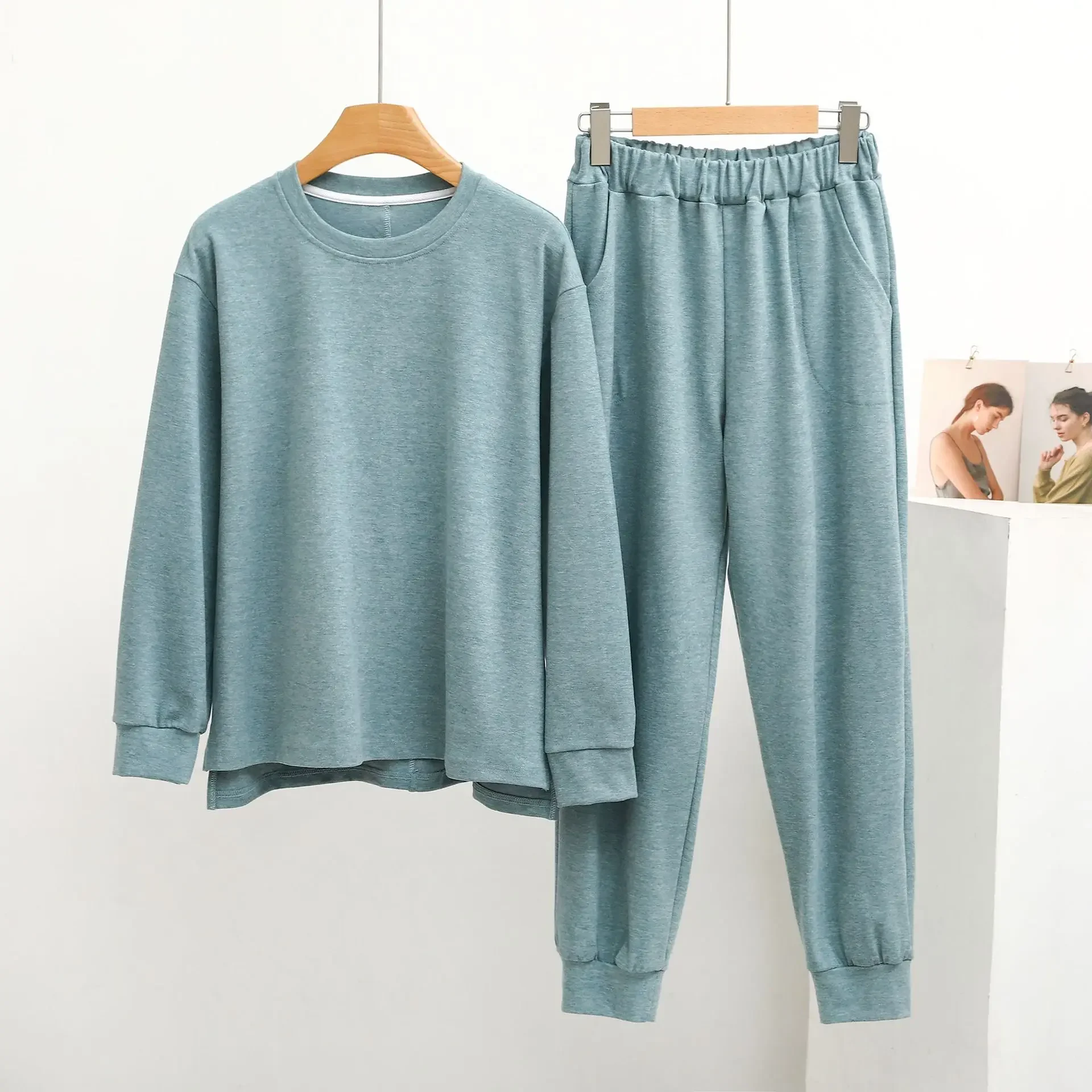 Women Thickened Homewear Sweater set  pajamas Suit Autumn/winter Symphony Velvet Round Neck Short Front Long Back Thermal Home