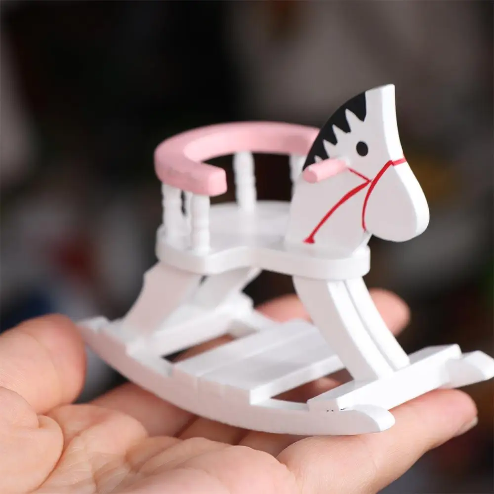 1:12 Dollhouse Wooden horse Toy Dollhouse Trojan Horse Simulation Dining Chair Model Simulation Miniature Dollhouse Furniture