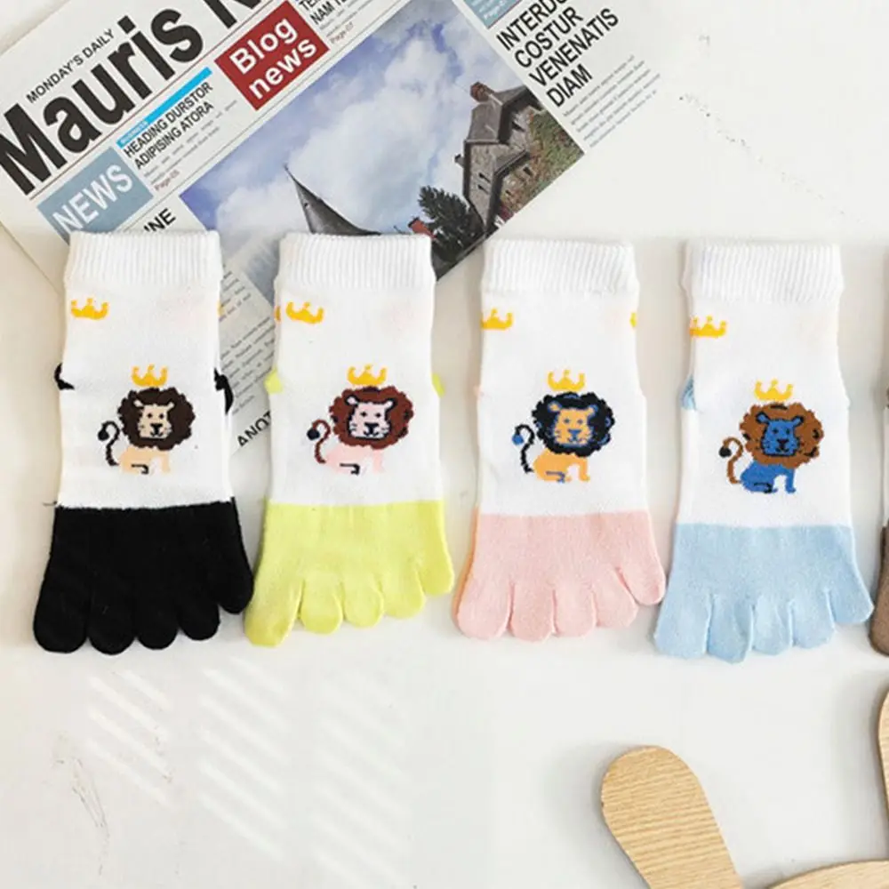 

Lovely Breathable Cartoon Sports Animal Lion Kids Hosiery Spring Cotton Socks Toe Socks Five Finger Socks Children Short Socks