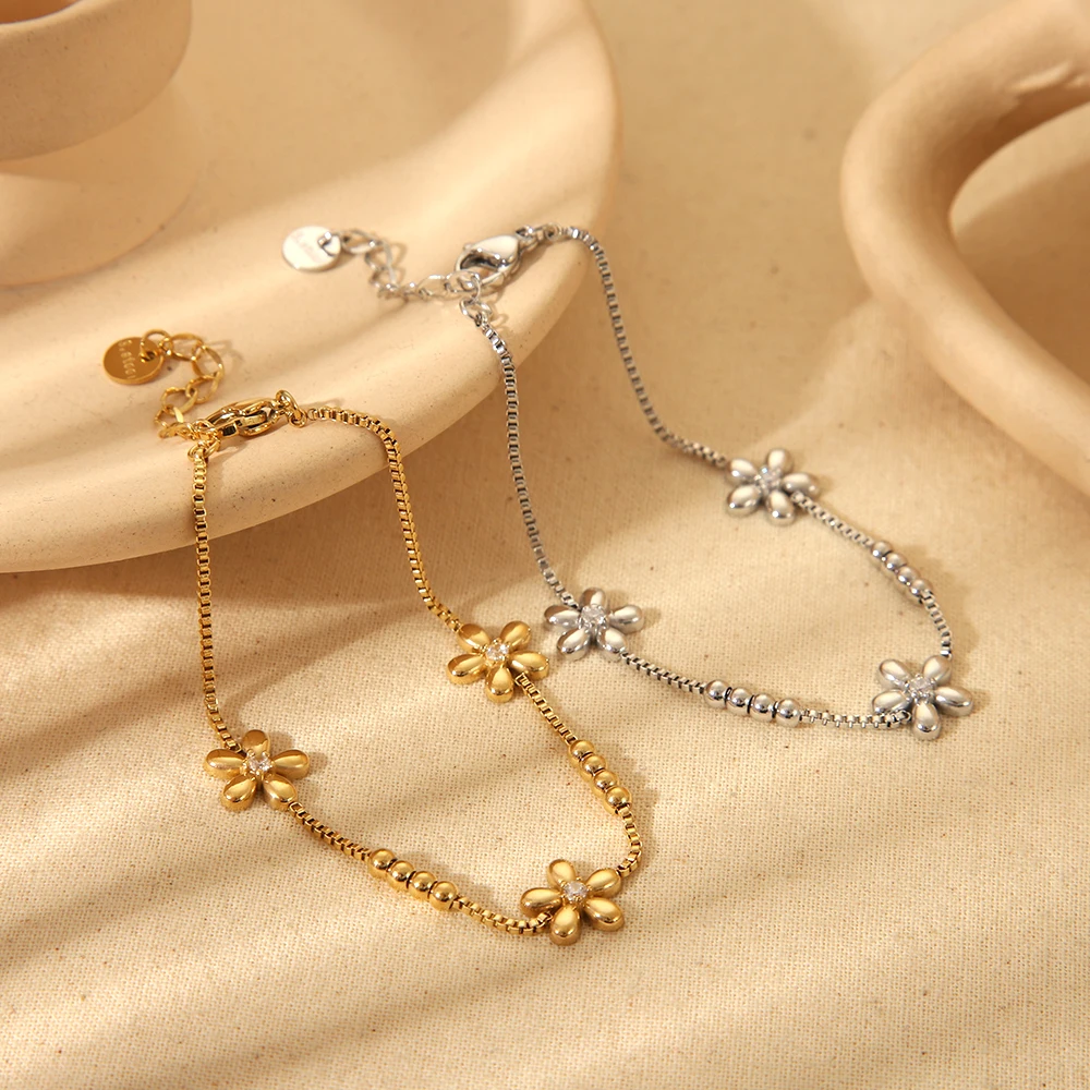 ittu Bracciale da donna in acciaio inossidabile placcato oro o placcato argento con strass ipoallergenici, non scurisce, idea regalo di Natale, donna, compleanno, festa della mamma, regalo, Réglable