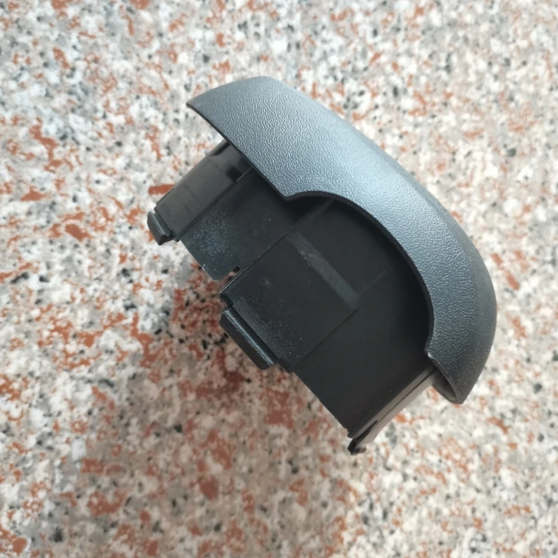 

Деталь автомобильного ключа