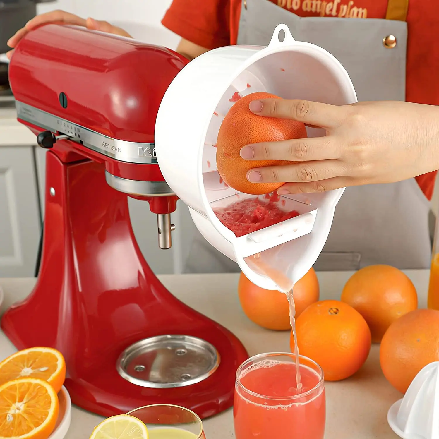 Orange juicer