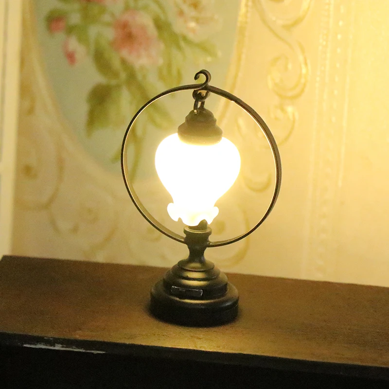 

1:12 Dollhouse Miniature LED Light Black Frosted Flower-shaped Table Lamp Home Lighting Model Furniture Decor Toy