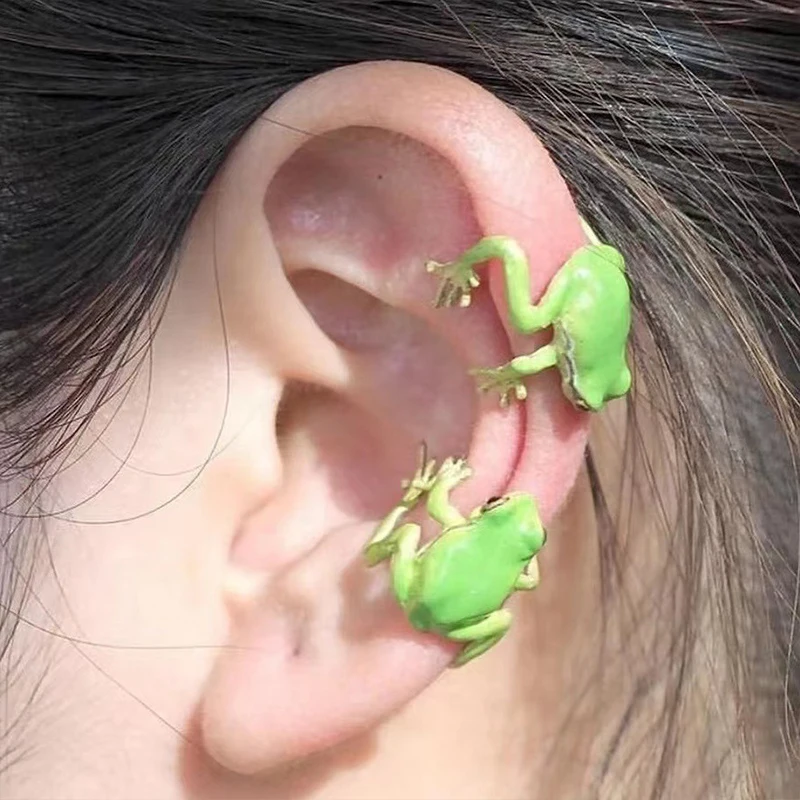 Gothic Funny Green Frog Ear Clip For Women Fashion Retro Animal Ear Cuff Punk Frog Ear Clip Without Pierced Earrings Party Gift