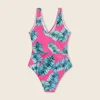 Family Matching Outfits Mother And Daughter Whole Swimsuit Father Son Beach Shorts Mom Kids Swimwear Summer Bathing Suits 3