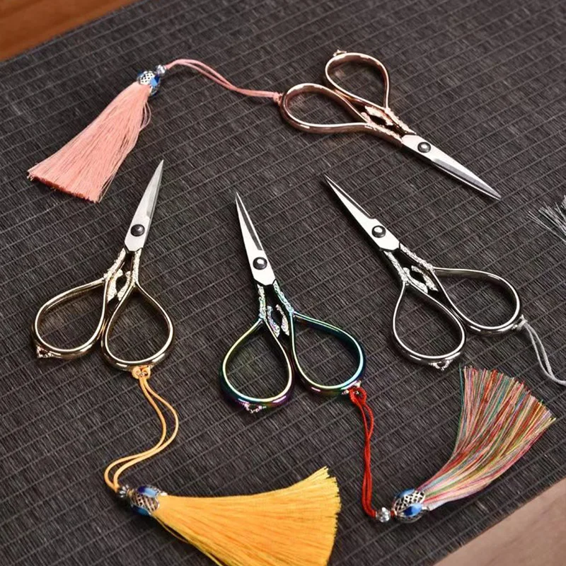 Asixxsix Embroidery Scissors - Vintage Flower Porcelain Small Blue Sewing Scissors