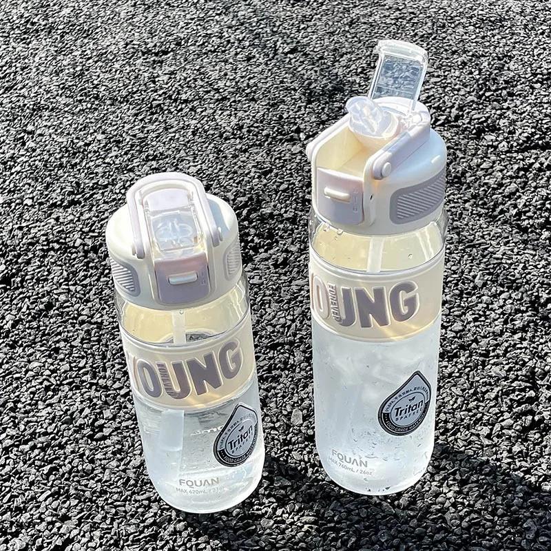 

760Ml/620Ml Water Bottle Tritan Material Water Bottle with Straw Gym Fitness Outdoor Sport Plastic Drinking Bottles Eco-Friendly