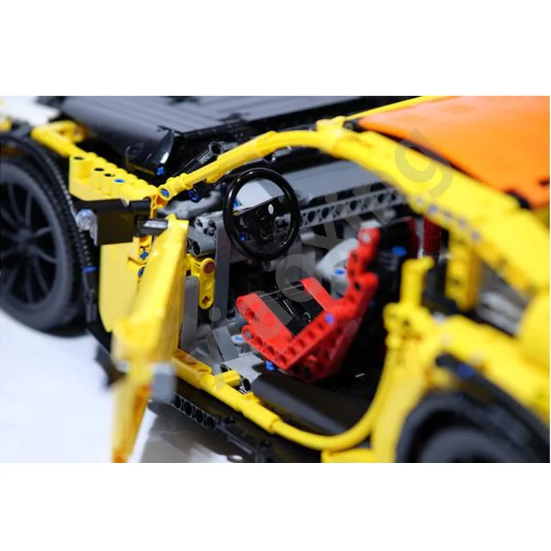 New MOC-104561 Supercar 2508pcs Fairy Tale 350Z 1:8 Scale