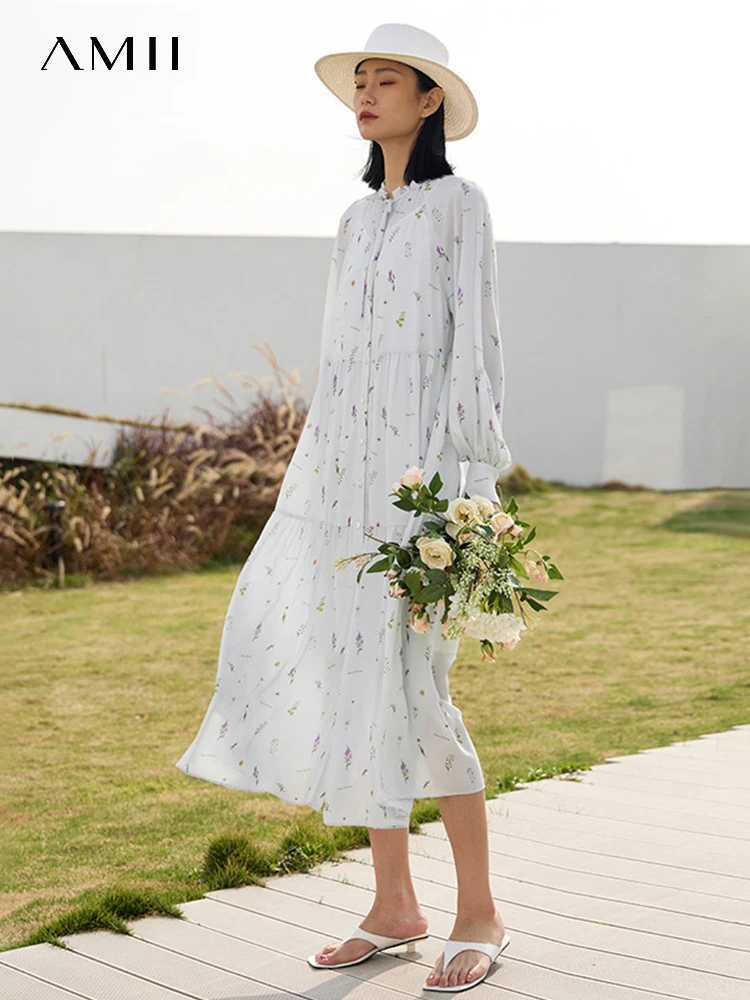 

Женское свободное платье с воротником-стойкой и рукавами-фонариками