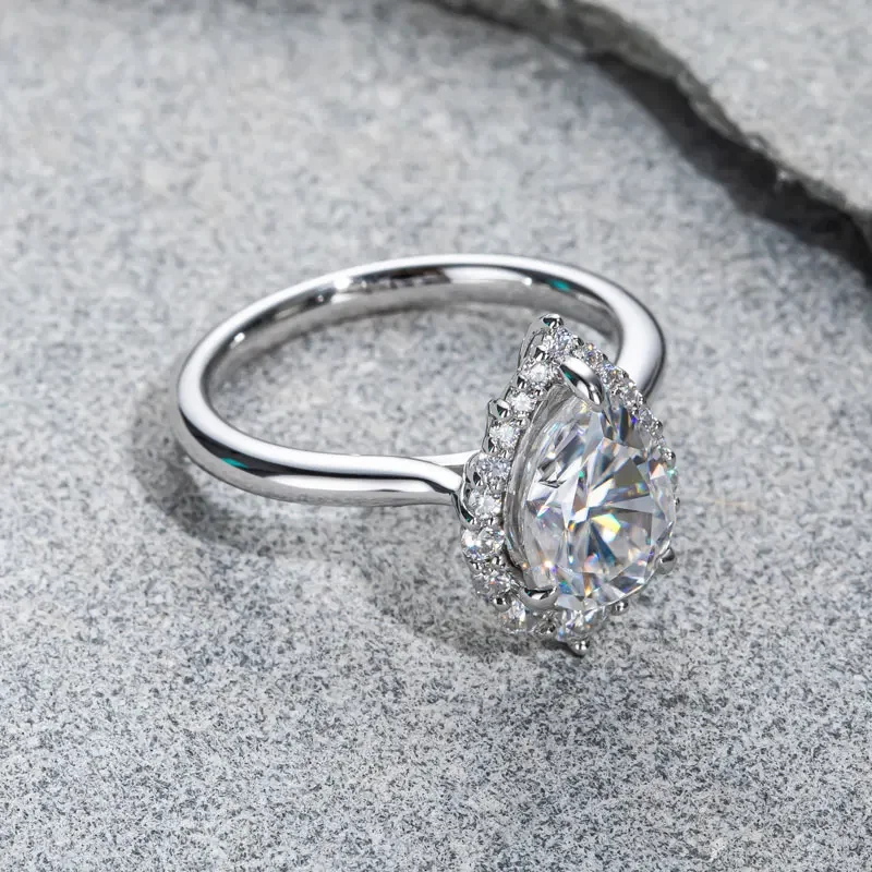 2 carat Pear Shaped Moissanite Engagement Ring For Women Genuine 925 Sterling Silver Created Diamond Wedding Promise Gift
