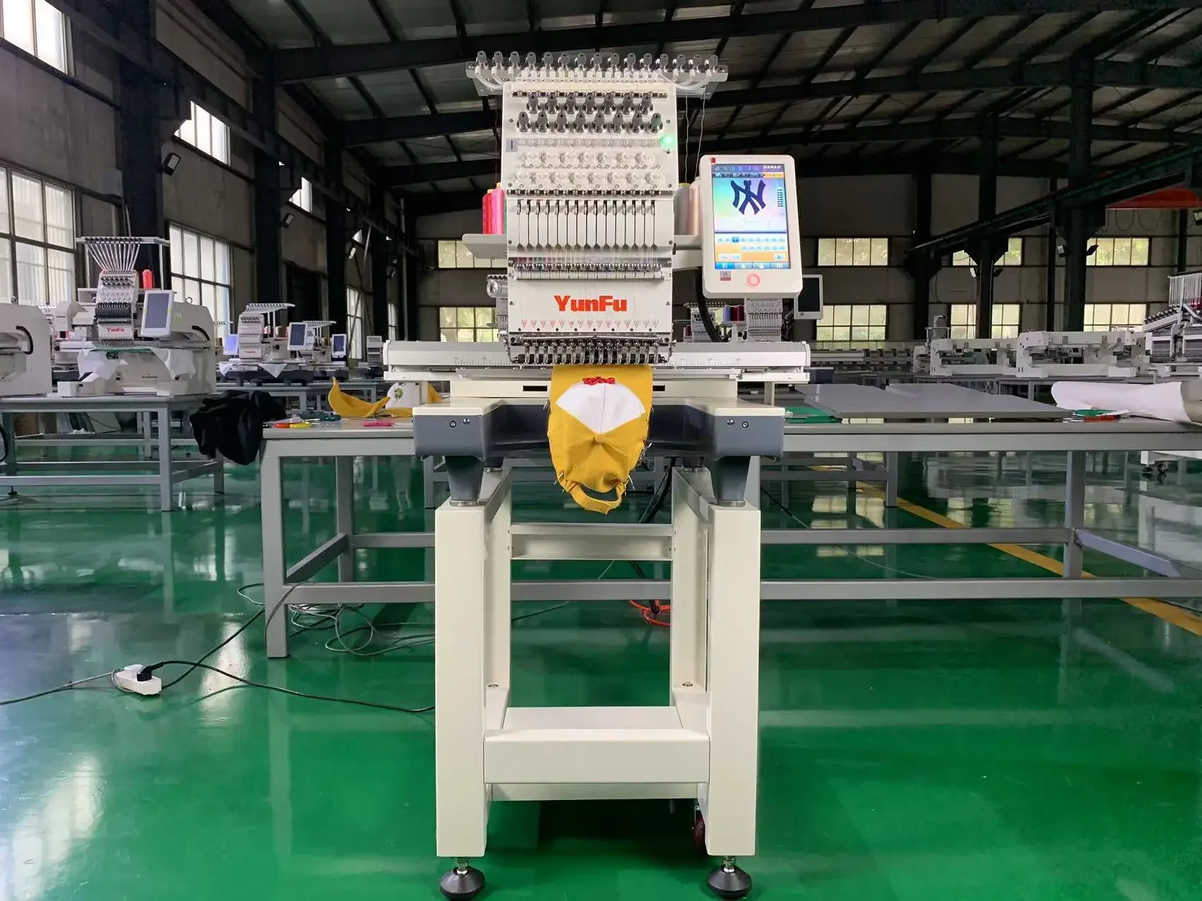 YunFu Machinery Fully Automatic Embroidery Machine Single