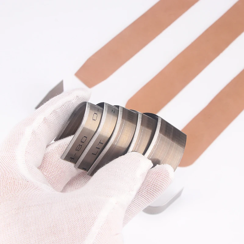 Leather Skiving Knife Leather Cutting Knife Leather Tool Leather Working Tools Leather Cutting Tool Cutting Knife Craft Cutting Tool Art Knife 18PCS/Set DIY Manual Leather Cutting Die Watch Belt Tail Sharp Square and Round Cutting Blade