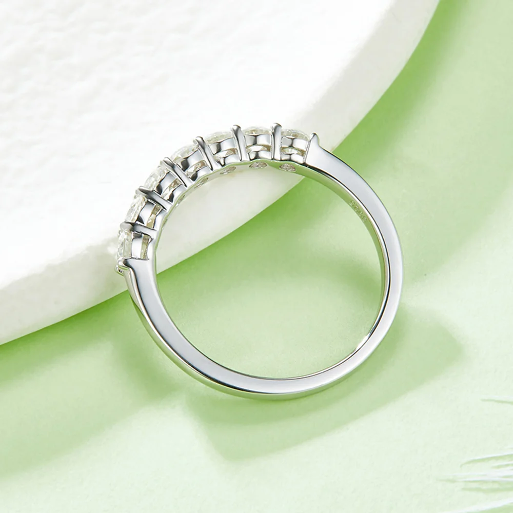HanYu Jewelry 925 Sterling Silver Melee Moissanite Diamond Row Rings for Wedding Engagement 0.7ct D Color VVS1 Women Rings