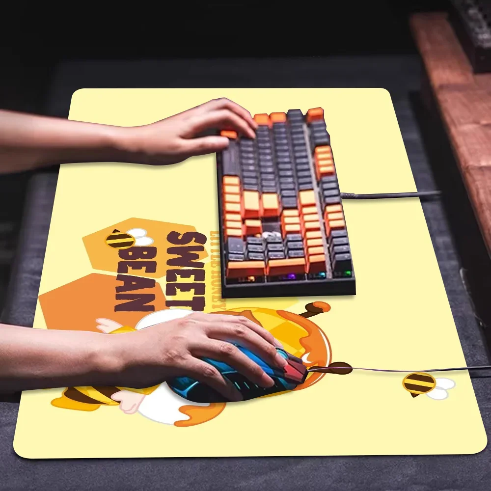 POP MART Cute New Gamer Speed Mice Retail Small Rubber Mousepad Size For Game Keyboard Pad 4