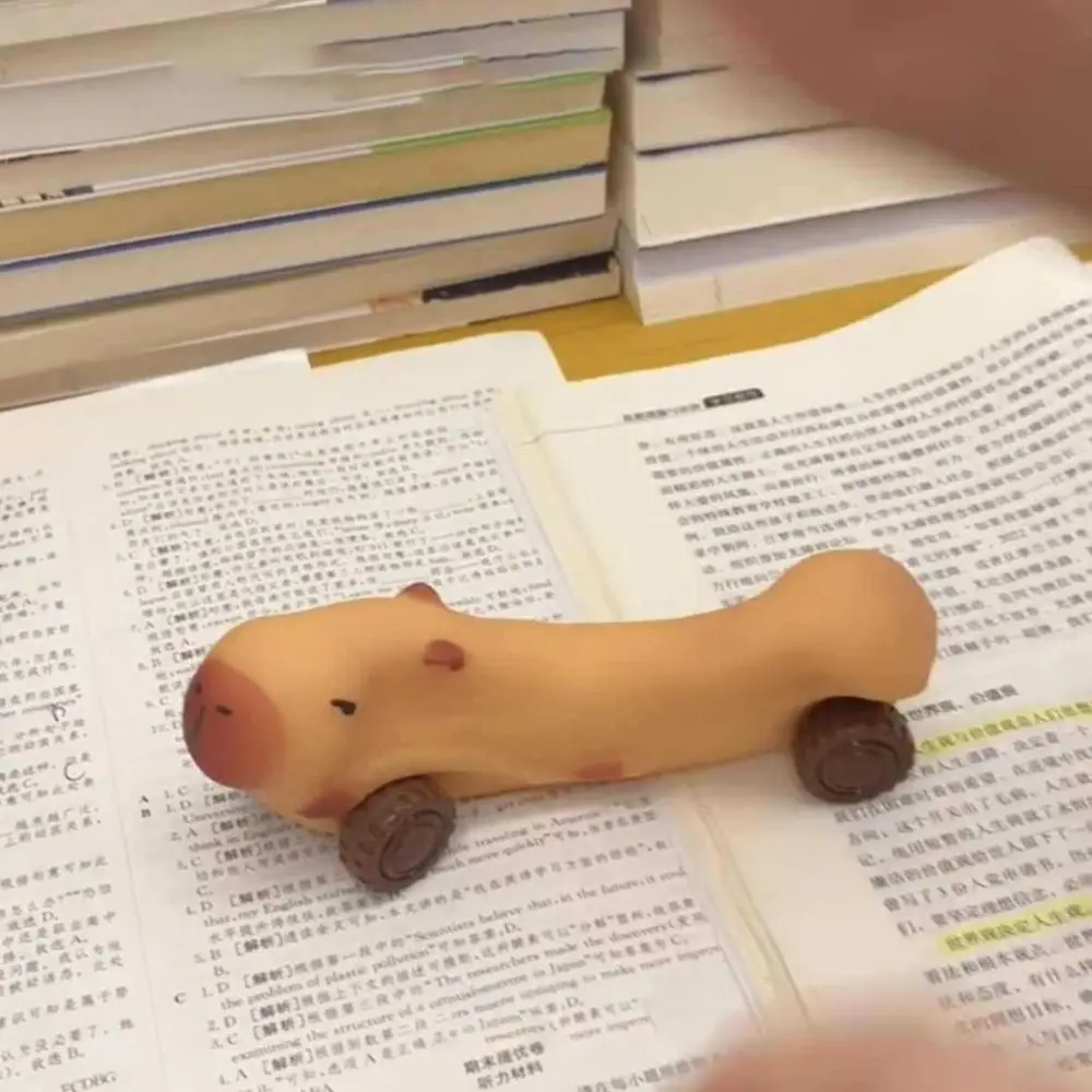 Funny Capybara Car Squishy Toy Elongation Cartoon Stress Relief Toys Decompression Toys 2