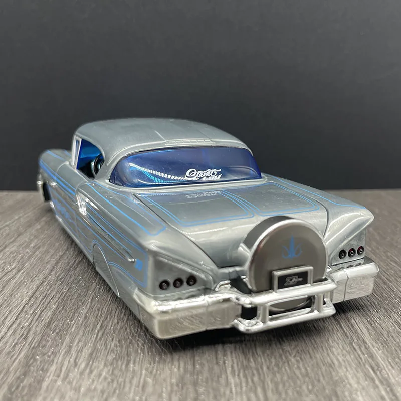 ミニカー JADA TOYS 1/24 1958 Chevy Impala Hardtop Jada Street Low 1958 Chevy Impala Lowrider 1:24 Scale