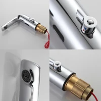 ก๊อกน้ําเซ็นเซอร์ห้องน้ําวัสดุทองเหลืองเต็มแรงดันไฟฟ้า AC 220 และแรงดันไฟฟ้า DC 6 รวมถึง 2 ท่อ 5