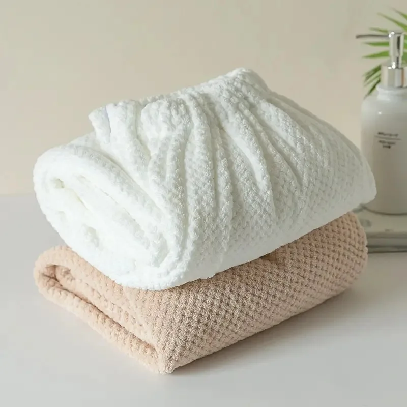 Men's Coral Velvet Bath Towel Stylish Wearable Bathrobe Skirt for Men Convertible Wrap Skirt for Women Perfect for Bath