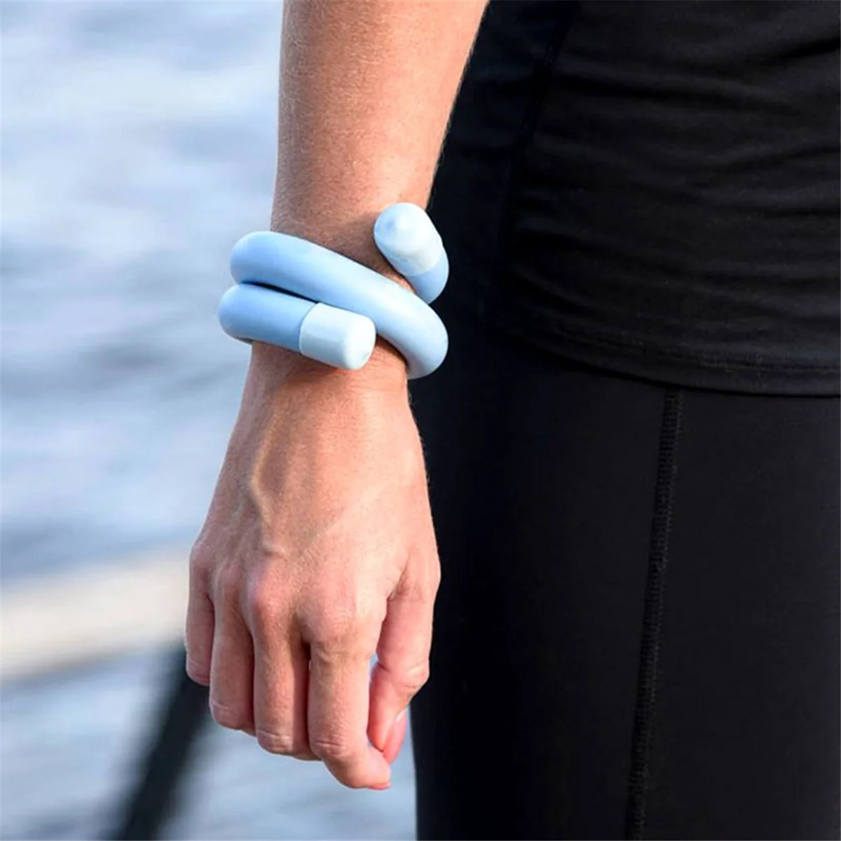 BAAU New Design Weight Bearing Wristband Can Be Bent At Foldable Exercise Assisted for Swimming Yoga Running Black