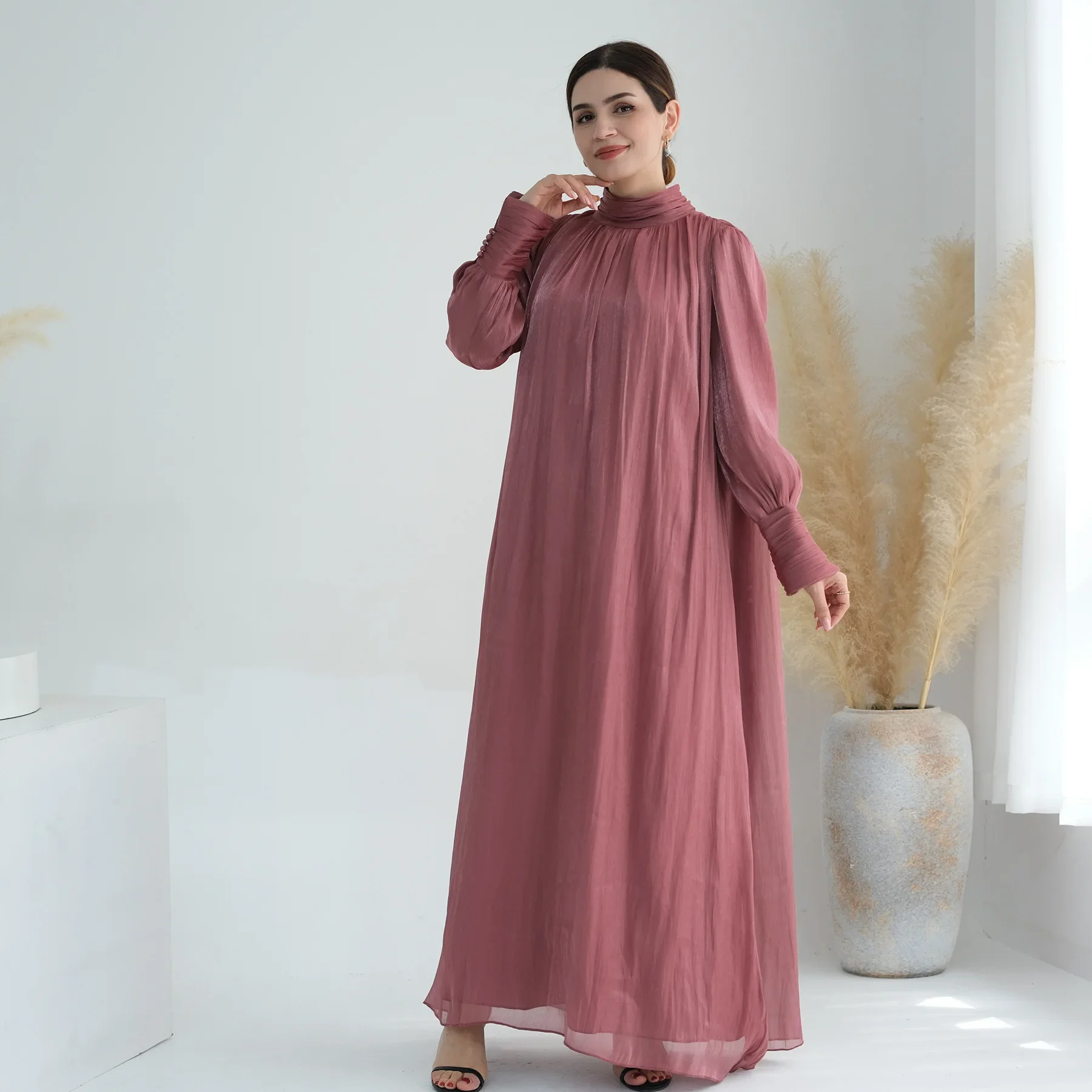 Abaya Elegant Muslim Woman Dress Dubai Summer Glitter Fabric Turkish Party Long Dresses for Women Islamic Kaftan Robe Vestidos