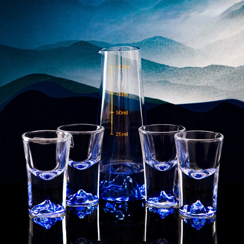 

Klein Blue Mountain Crystal Shot Glasses Set Japan Style Wine Glass Set 1 Pcs Decanter 4 Shot Cup Vodka Spirit Bullet Glass Set