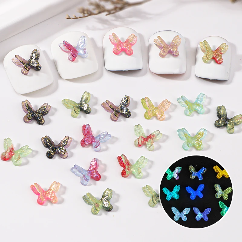 50 Pz/Borsa Glitter Charm Bowknot 3D Nail Art Decorazione Glow-In-Dark Ornamento Nero Bianco Cuore Strass Accessori Per Unghie Fai Da Te