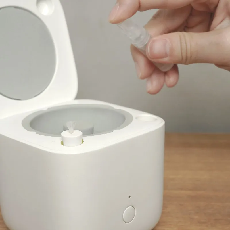 headphone cleaner Cardlax Airpods Washer-automatic Cleaning Tool For Airpods