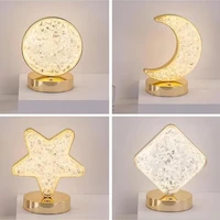 Lampe de chevet de chambre à coucher avec une sensation luxueuse et haut de gamme, lampe d'ambiance décorative célèbre sur Internet, veilleuse à charge Simple 5
