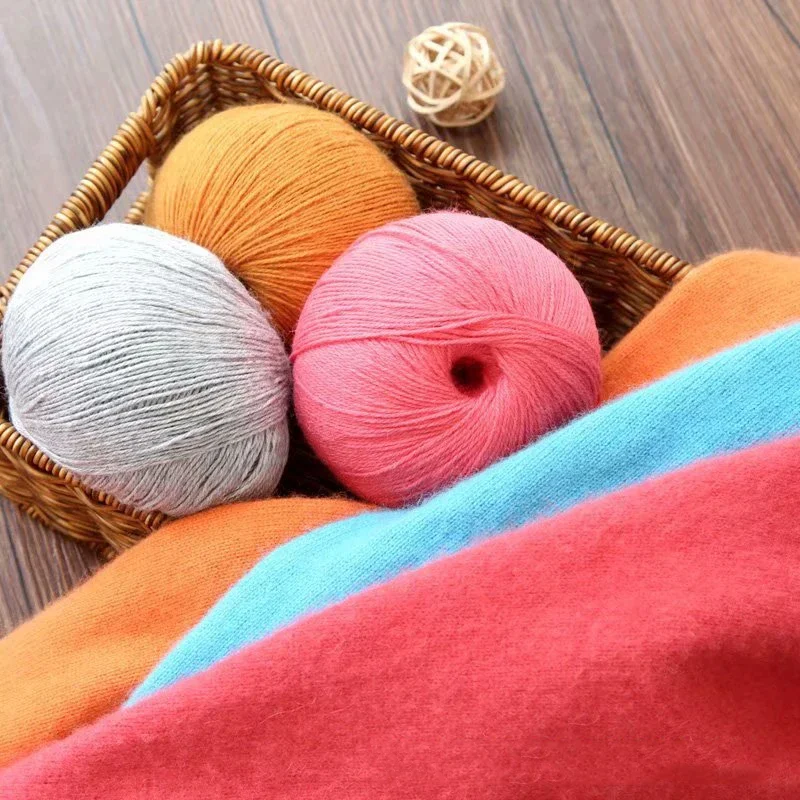 Description Picture 3 of item50g Cashmere Yarn Hand-knitted Thread Yarn Ball Cardigan Hat Sweater Mongolian Soft Cashmere Thread Weaving Knitting Yarns