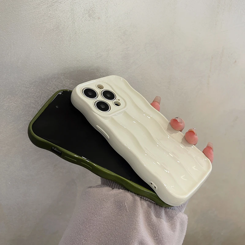 Fashion Wave Fold Pattern Case for iPhone