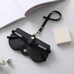Chic Embossed PU Leather Sunglasses Storage Bag - Portable Eyewear Holder (Black)