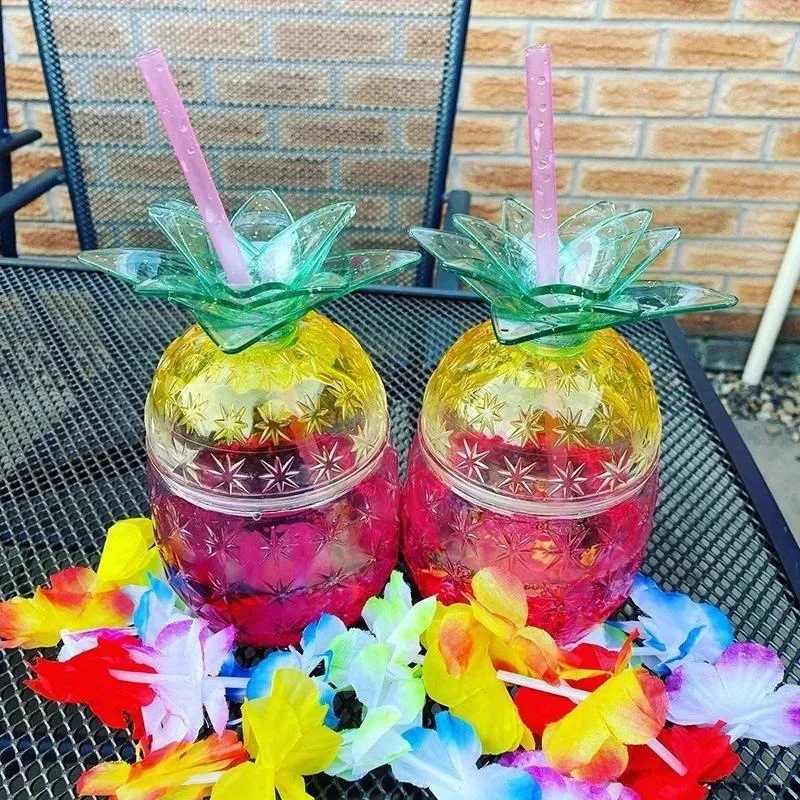 2pcs Hawaiian Summer Pineapple Coconut Drinking Cups Strawberry Shaped Juice Drink Cups for Birthday Wedding Beach Pool Party