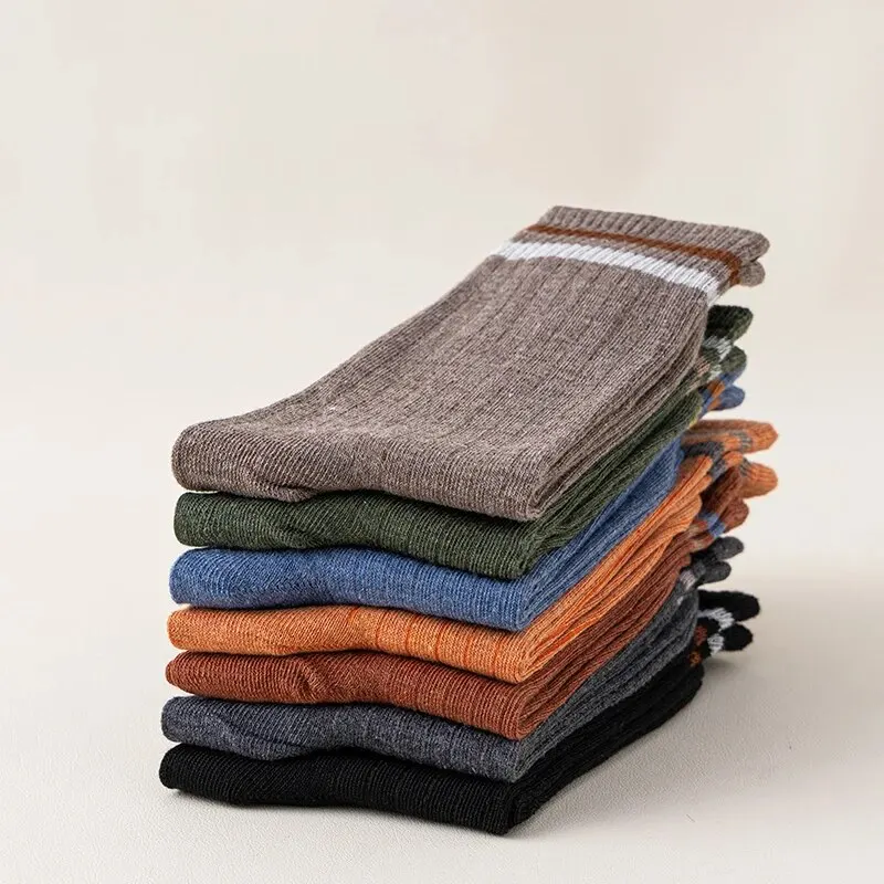 Sports socks 5 Pairs of Autumn and winter sports long-sleeved socks for casual sweat absorption breathability comfort