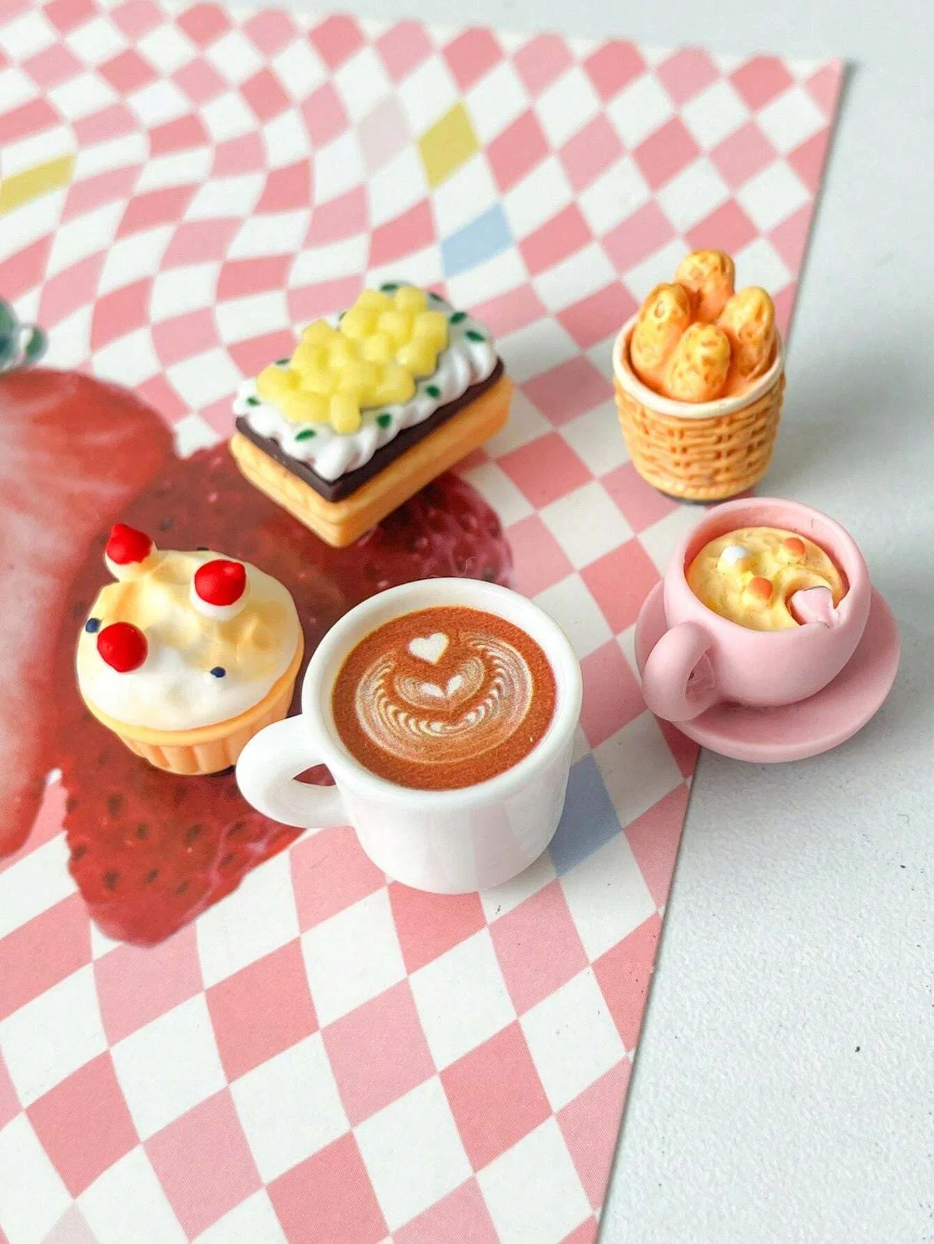Refrigerator Decor Magnetic Fridge Magnets Mini Latte Cake Bread Cartoon Food Fridge Magnet 5Pcs