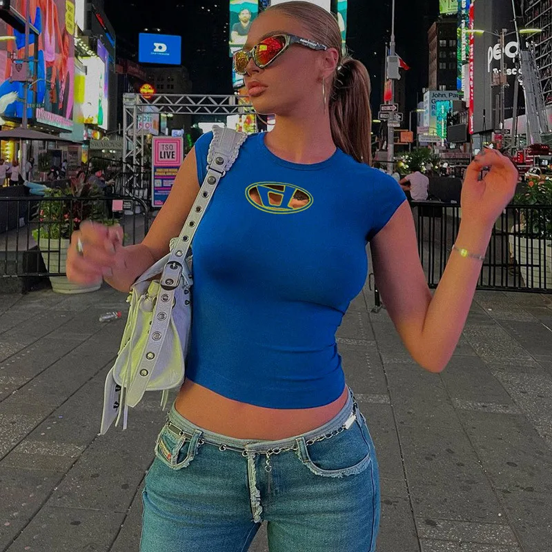 

2023 Spring/Summer Knitted Round Neck Solid Short Sleeve Top Women's New Sexy Spicy Girl Slim Fit Short T-shirt Women