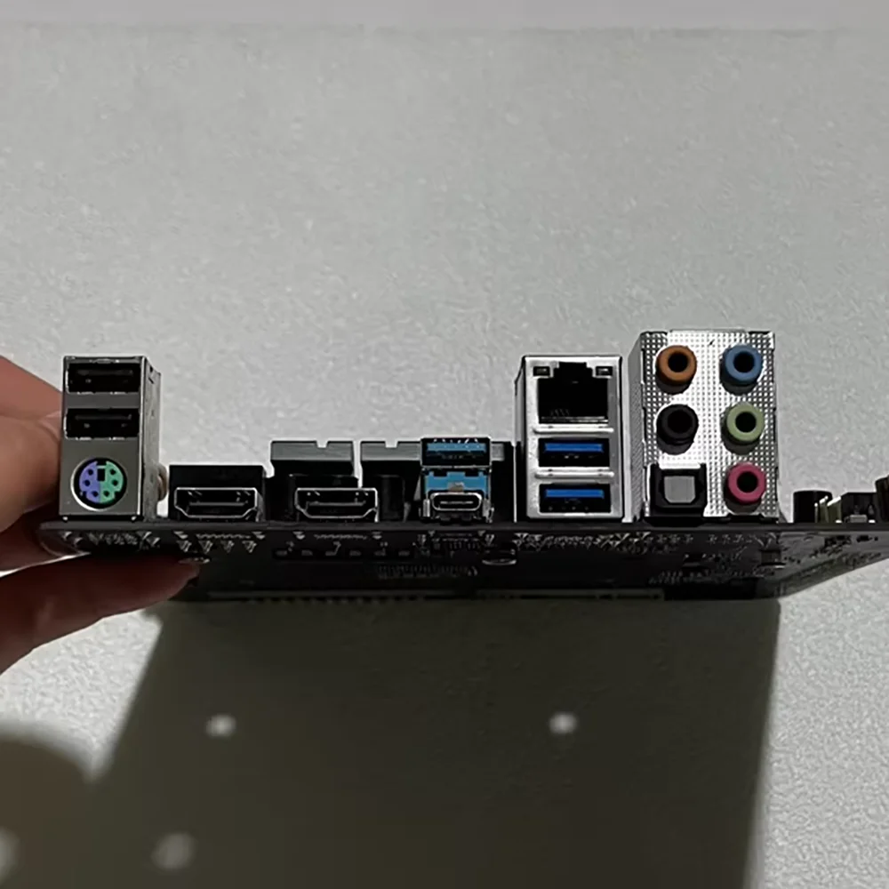 미니 마더보드 DDR4 USB3.1 A320M-ITX