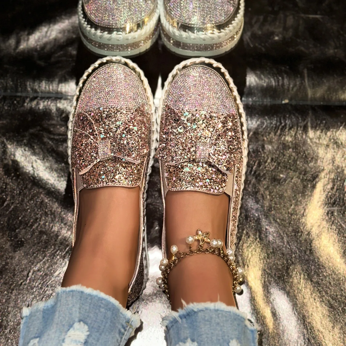 Women Sneakers Fashionable Diamonds - Uniqwear