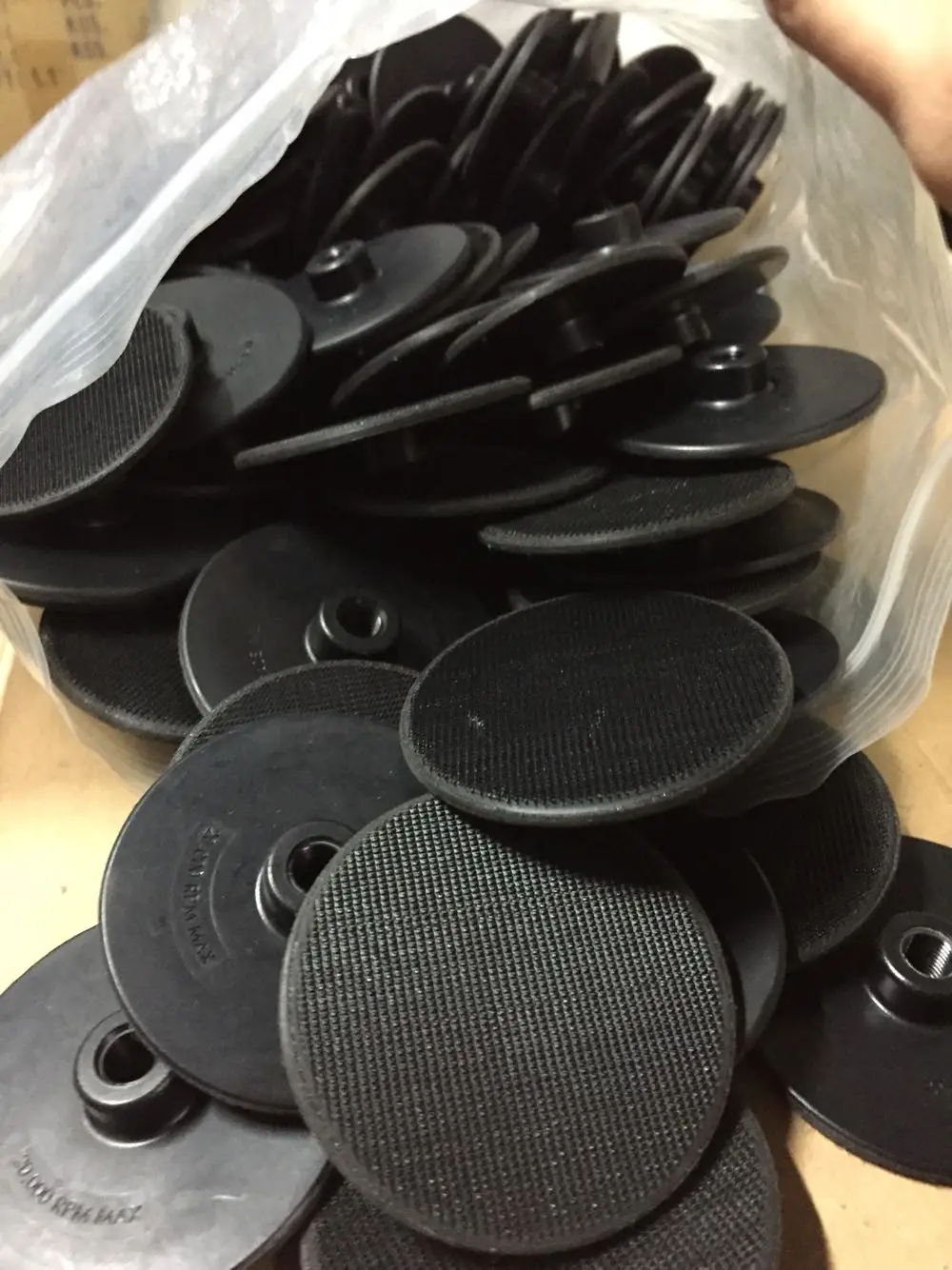 

DYNABRADE 50126 Pallet 51401 Pallet Polishing Disc 51400 Chassis In The United States