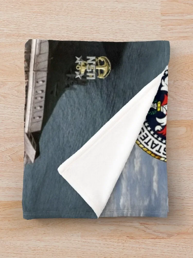 CV-67 USS �� F. �ɳ׵� ������ ���, �� �ʼ�ǰ, �ִϸ��̼� ���� ���� ħ�� ���