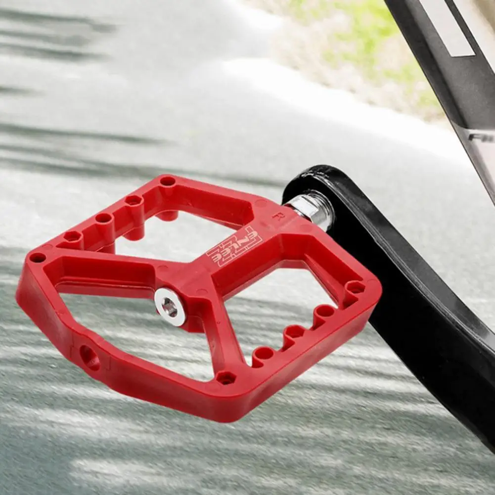 

1 Pair Bicycle Pedal Universal Widen Surface Sealed Bearing Mountain Road Bicycle Flat Platform Pedal Bike Parts