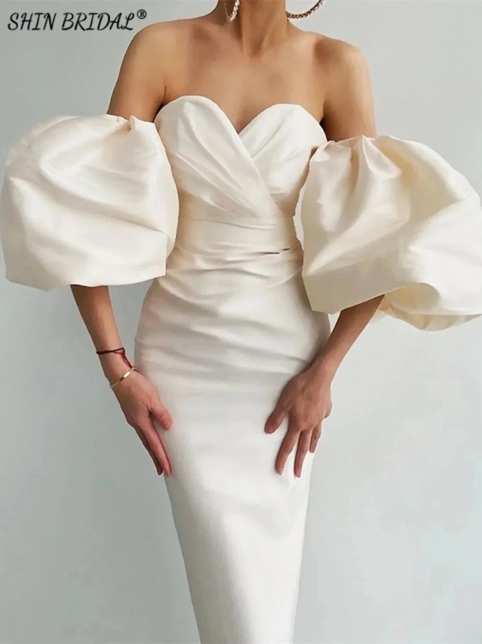 

SHIN BRIDAL Elegant Stain Off the Shoulder Evening Dresses for Women Sleeveless Prom Dresses Floor-Length Sexy Wedding Dresses