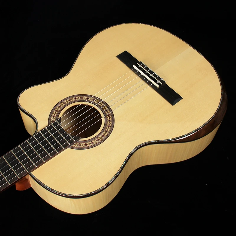 Classical Guitar 39 Inch Flame Maple Cutway with Radian Corner Spruce Solid Wood Top with EQ
