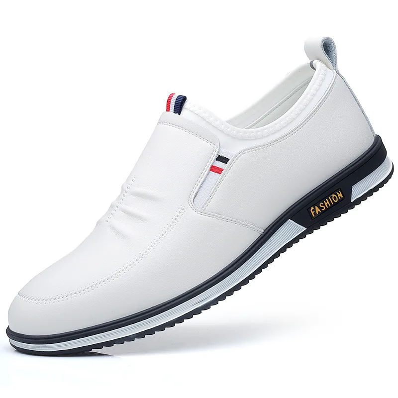 2023 Spring Autumn soft bottom men casual shoes black white leather shoes fashion loafers Business Formal Single Shoes Sneakers
