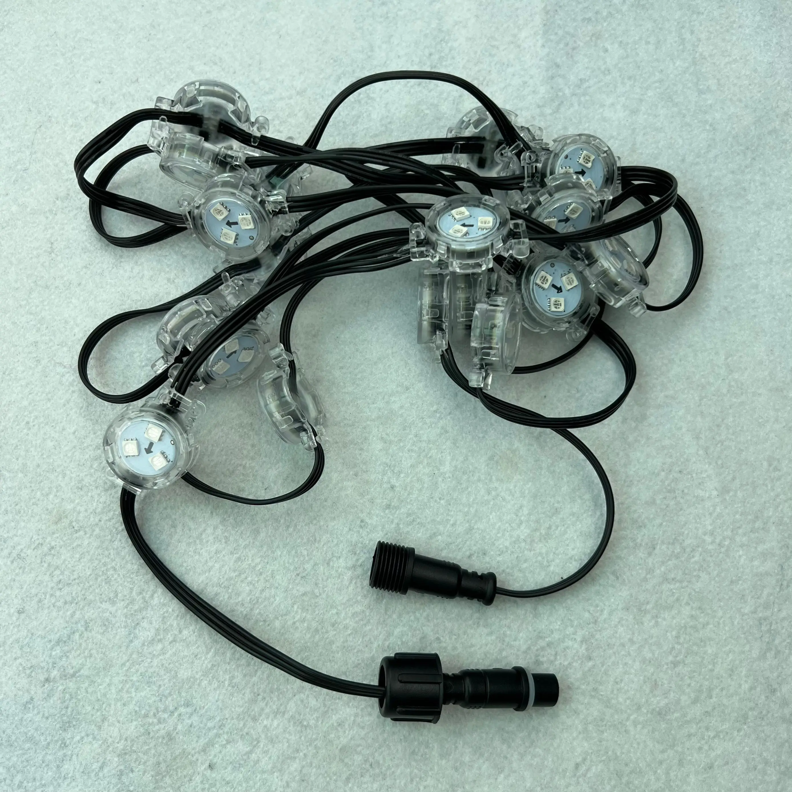 20pcs/string 30mm 12V WS2811 LED addressable rgb full color pixel module;IP68;clear cover;0.72W;18AWG black wire